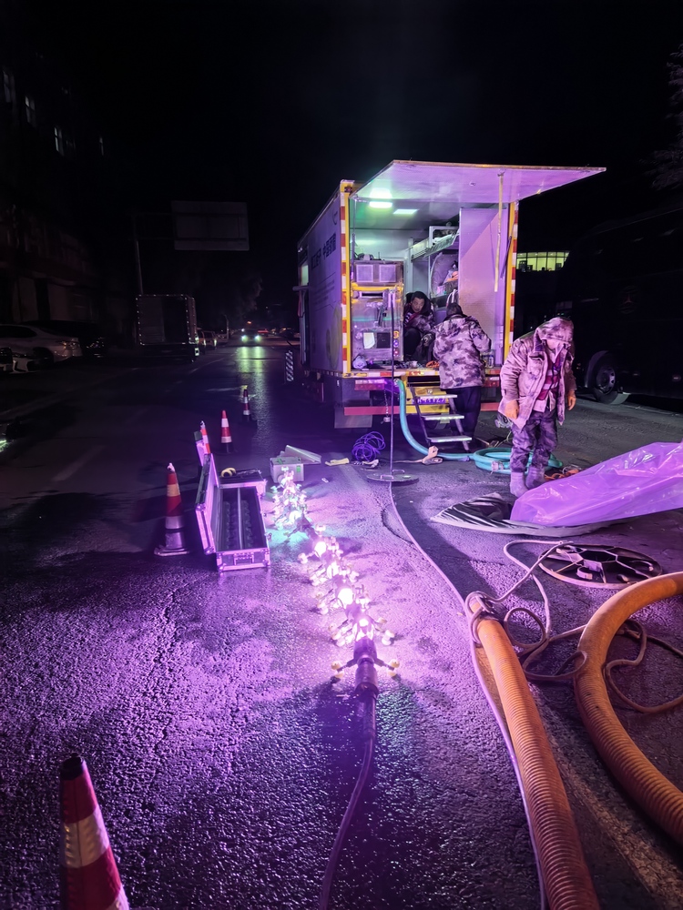 平塘管道非开挖修复